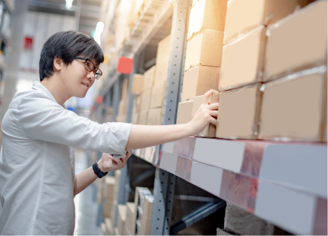 物流事業部 庫内スタッフ